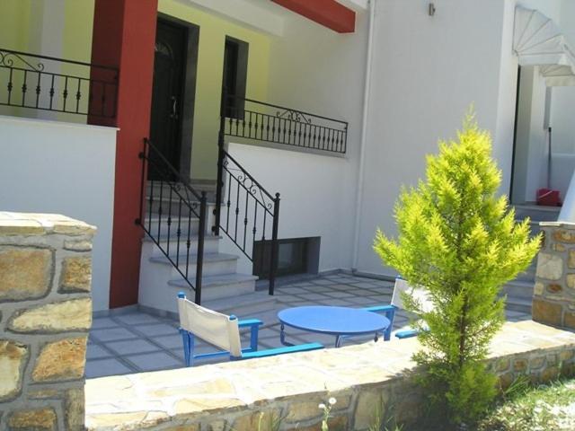 Golden Beach Inn Chrisi Ammoudia Eksteriør billede